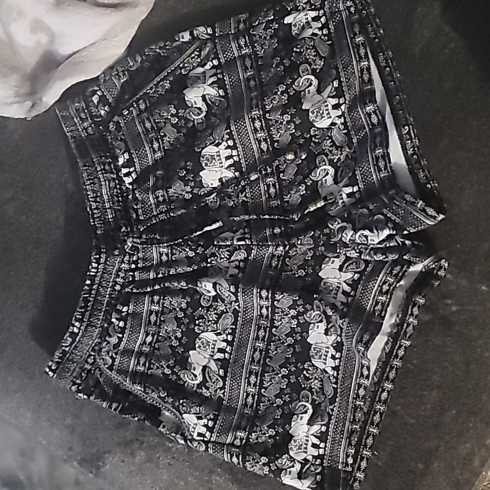 EUC Elephant Pink Rose Shorts